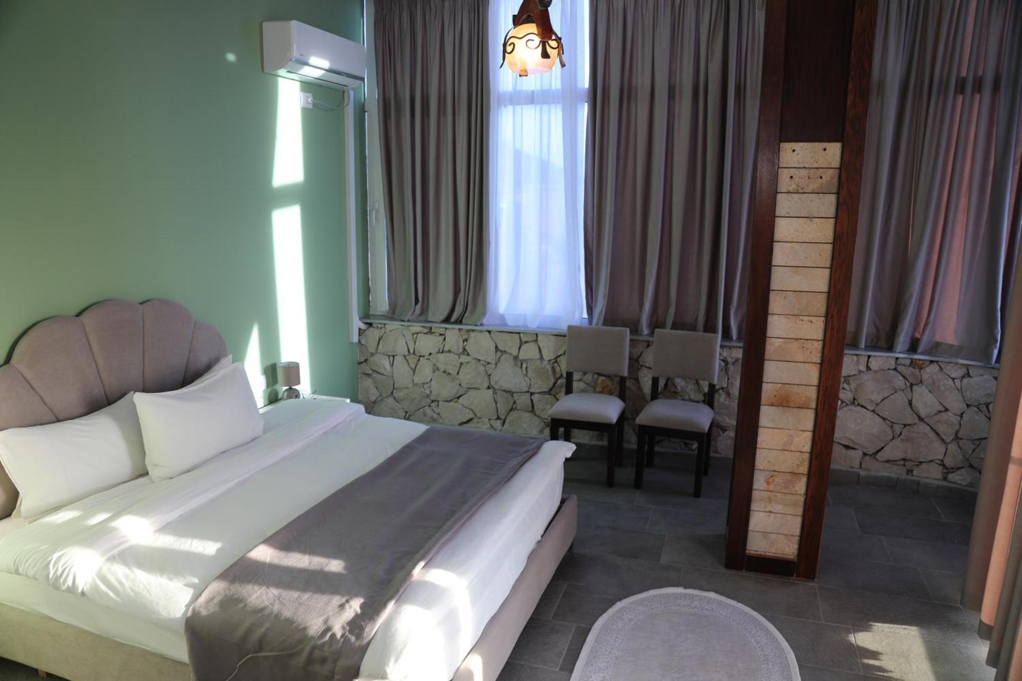 Pamja E Qyteteve Hotel Krujë Exterior foto